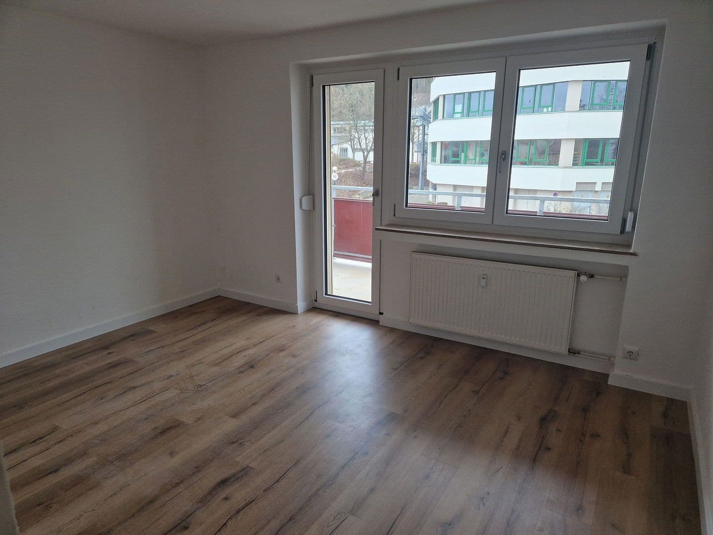 Prenájom bytu 4-izbový 91 m², Bismarckstraße 31, Gunzenhausen, Bavorsko Prenájom bytu 4-izbový 91 m², Bismarckstraße 31, Gunzenhausen, Bavorsko