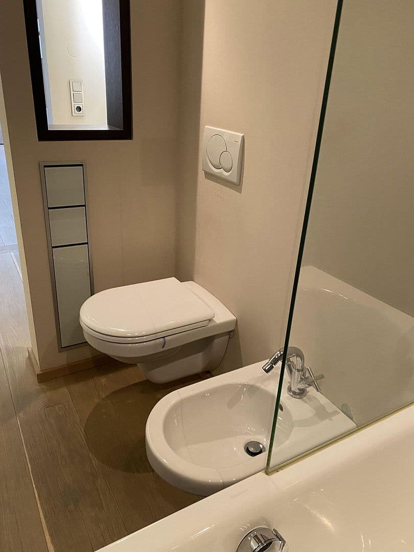 Prenájom bytu 2-izbový 60 m², Adams-Lehmann-Straße 52, München, Bavorsko Prenájom bytu 2-izbový 60 m², Adams-Lehmann-Straße 52, München, Bavorsko