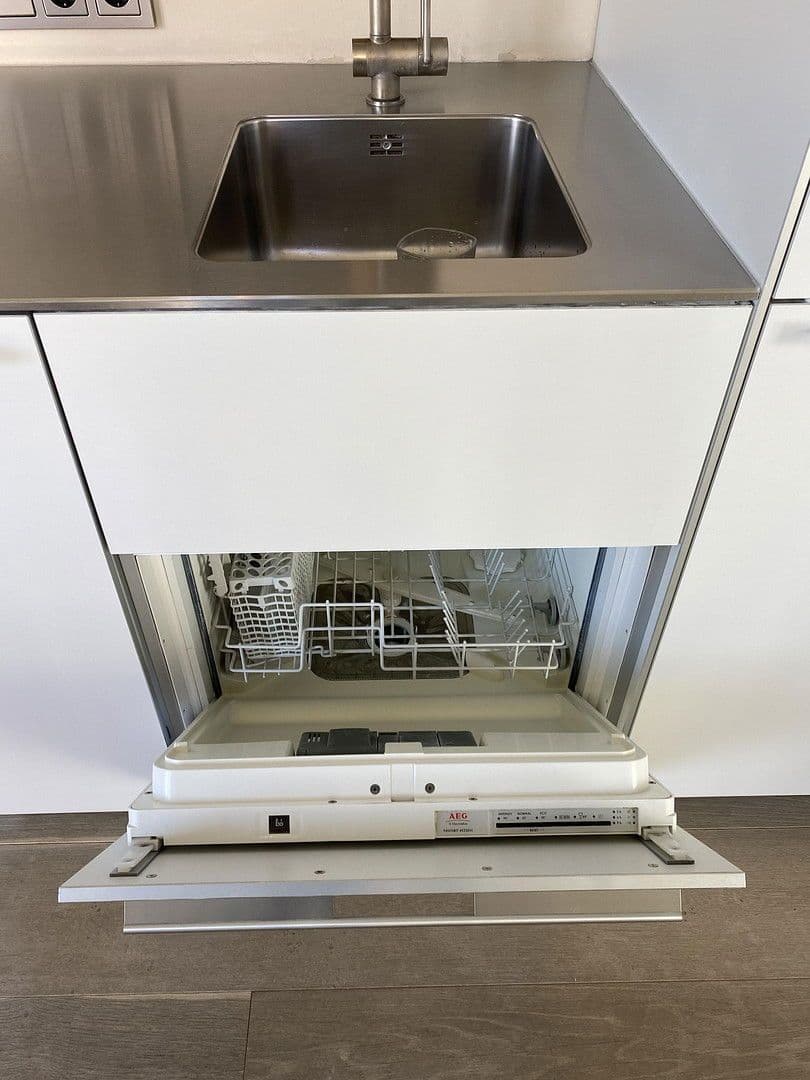 Prenájom bytu 2-izbový 60 m², Adams-Lehmann-Straße 52, München, Bavorsko Prenájom bytu 2-izbový 60 m², Adams-Lehmann-Straße 52, München, Bavorsko