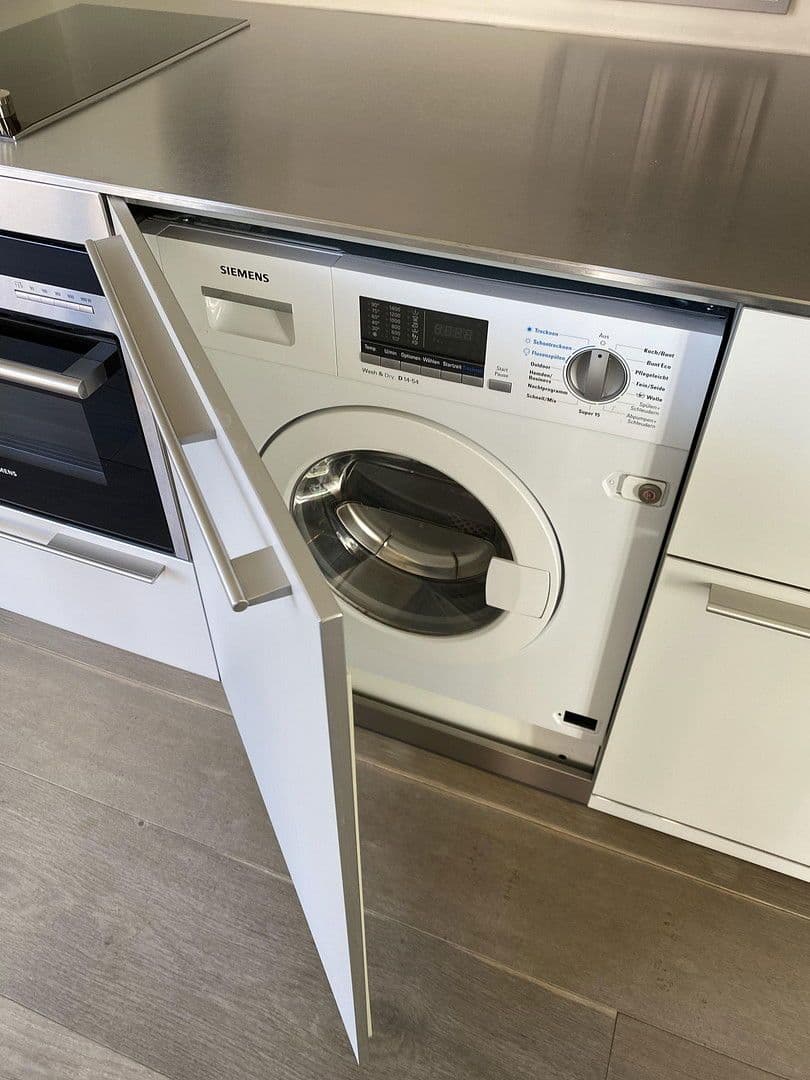 Prenájom bytu 2-izbový 60 m², Adams-Lehmann-Straße 52, München, Bavorsko Prenájom bytu 2-izbový 60 m², Adams-Lehmann-Straße 52, München, Bavorsko