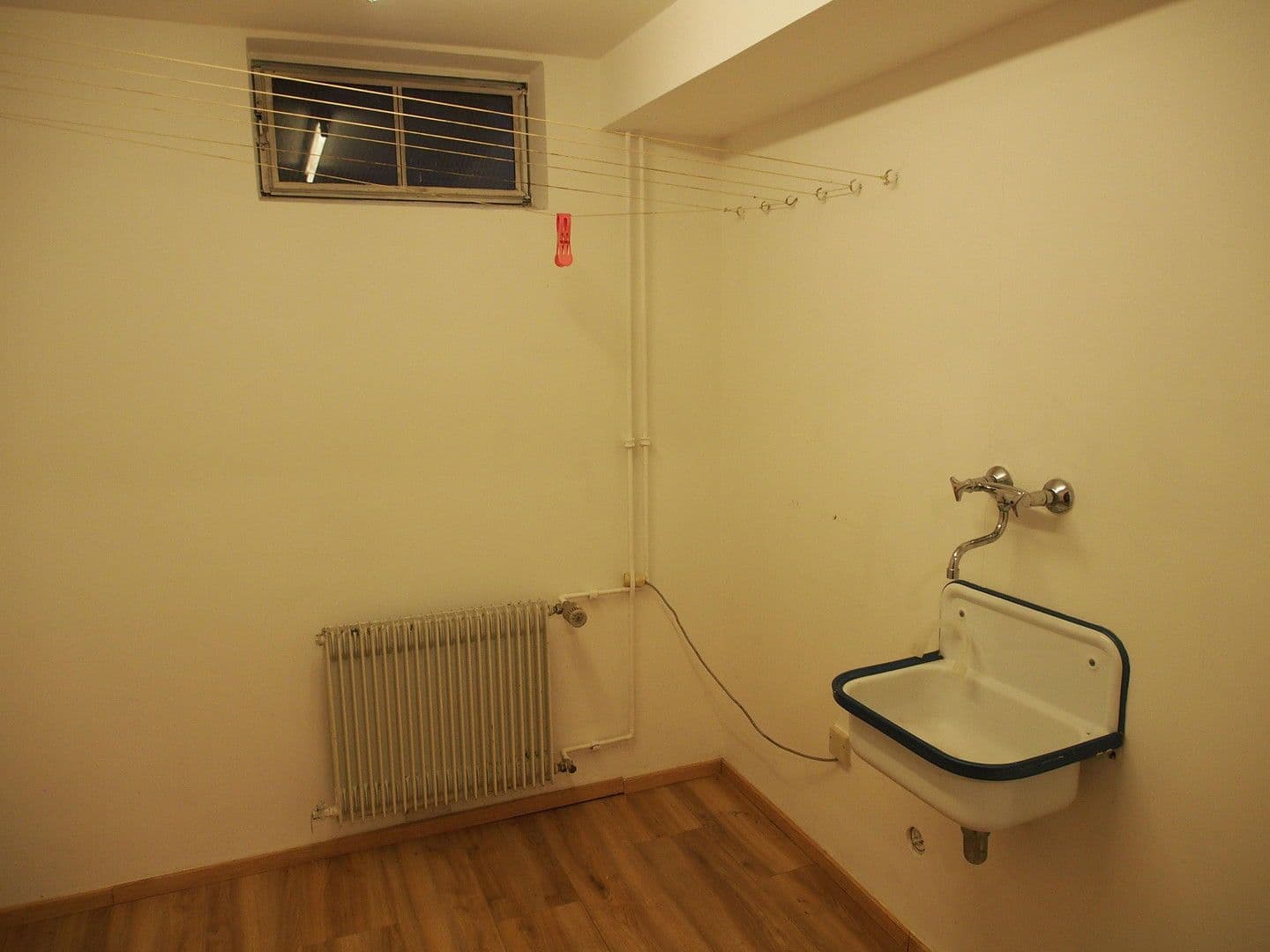 Predaj domu 154 m², pozemek 1.292 m², Partenstein, Bavorsko Predaj domu 154 m², pozemek 1.292 m², Partenstein, Bavorsko