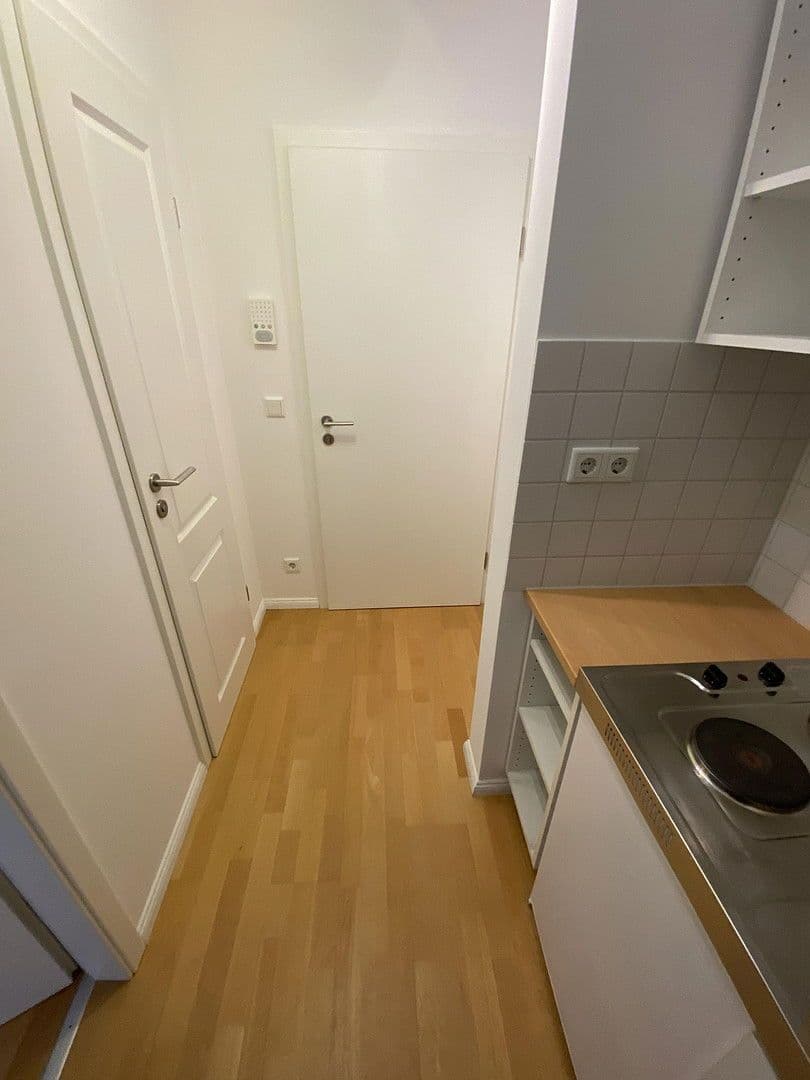 Prenájom bytu 1-izbový 22 m², Reichstr. 0, Nürnberg, Bavorsko Prenájom bytu 1-izbový 22 m², Reichstr. 0, Nürnberg, Bavorsko