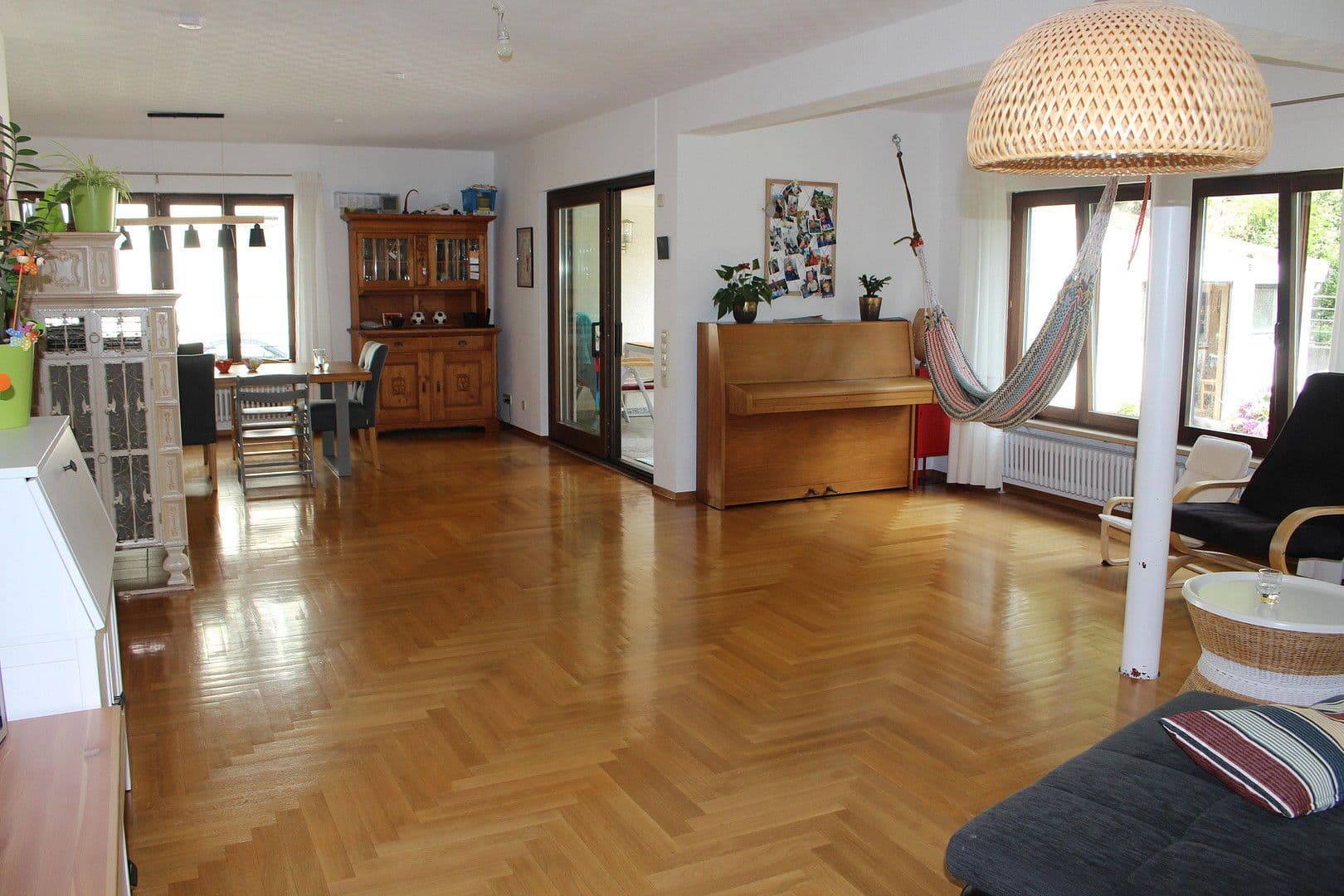 Predaj domu 230 m², pozemek 470 m², Stuttgart, Bádensko-Wurttembersko Predaj domu 230 m², pozemek 470 m², Stuttgart, Bádensko-Wurttembersko