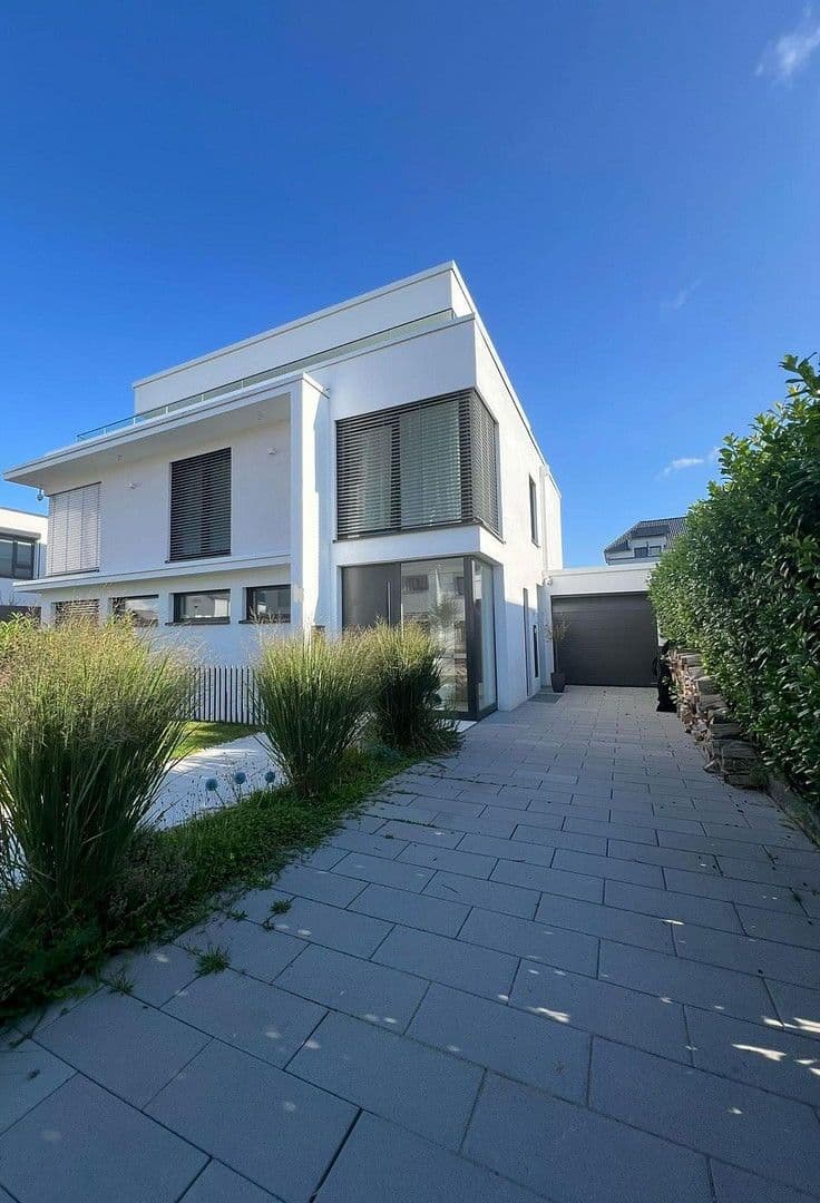 Prenájom bytu 2-izbový 76 m², Johann-Baptist-Enderle-Weg 6, Hochheim, Hesensko Prenájom bytu 2-izbový 76 m², Johann-Baptist-Enderle-Weg 6, Hochheim, Hesensko