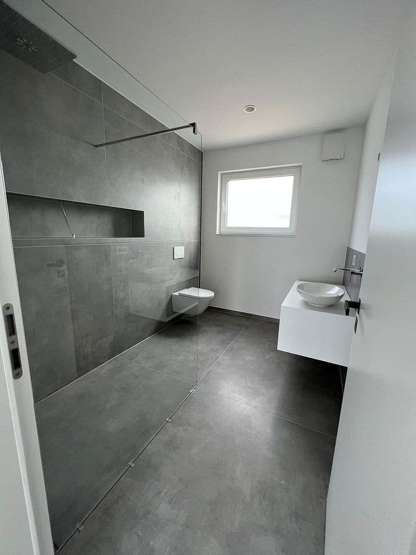 Prenájom bytu 2-izbový 76 m², Johann-Baptist-Enderle-Weg 6, Hochheim, Hesensko Prenájom bytu 2-izbový 76 m², Johann-Baptist-Enderle-Weg 6, Hochheim, Hesensko