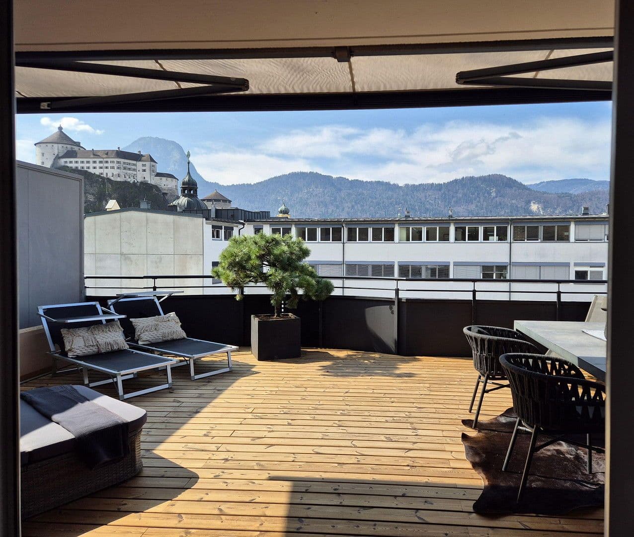 Predaj bytu 4-izbový 146 m², Kufstein, Tirolsko Predaj bytu 4-izbový 146 m², Kufstein, Tirolsko