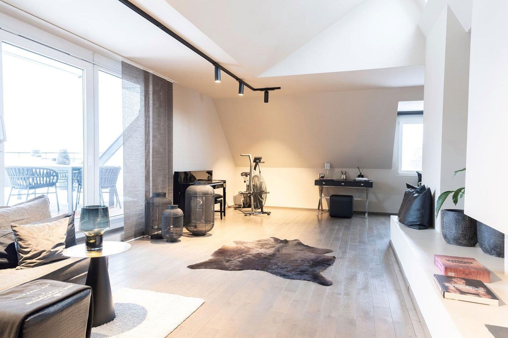 Predaj bytu 4-izbový 146 m², Kufstein, Tirolsko Predaj bytu 4-izbový 146 m², Kufstein, Tirolsko