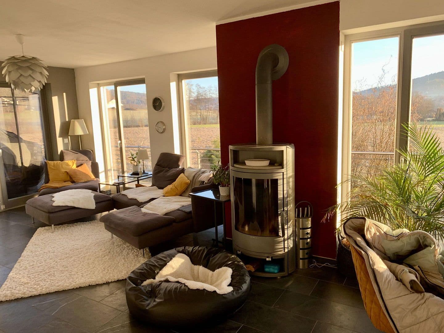 Predaj domu 220 m², pozemek 550 m², Igensdorf, Bavorsko Predaj domu 220 m², pozemek 550 m², Igensdorf, Bavorsko