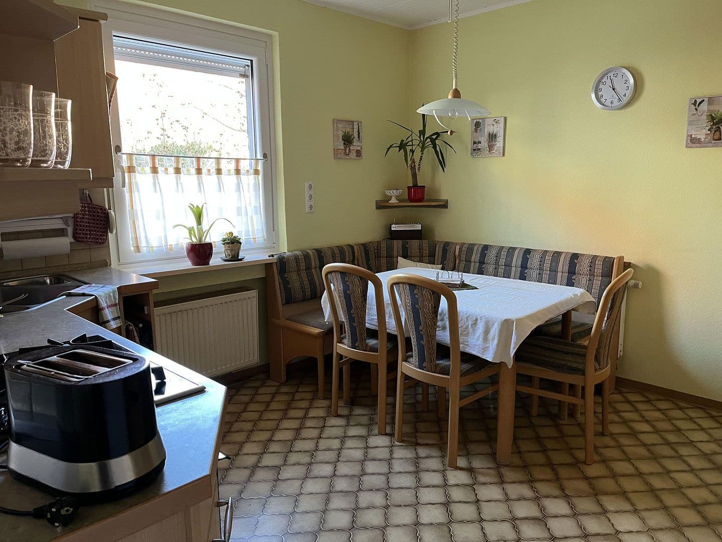 Predaj domu 180 m², pozemek 480 m², Schweinfurt, Bavorsko Predaj domu 180 m², pozemek 480 m², Schweinfurt, Bavorsko