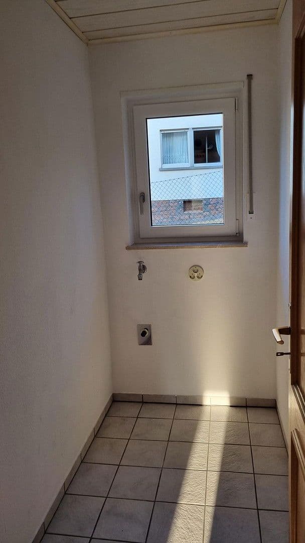 Prenájom bytu 2-izbový 68 m², Sulzbach am Main, Bavorsko Prenájom bytu 2-izbový 68 m², Sulzbach am Main, Bavorsko