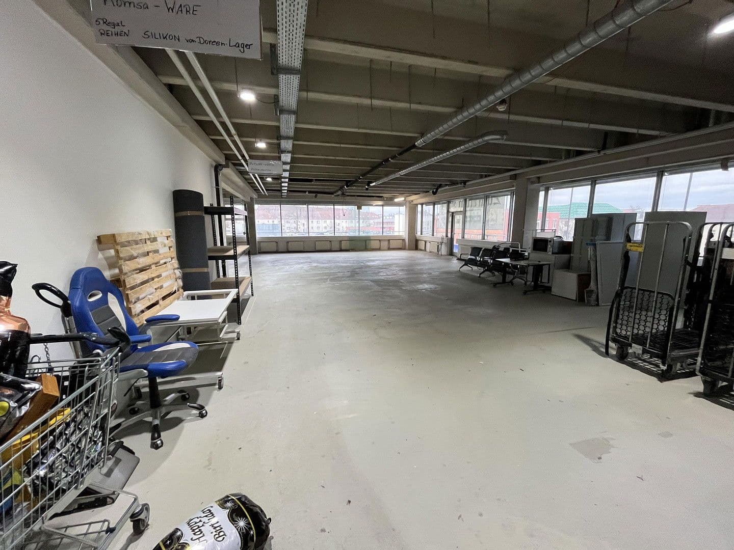 Prenájom kancelárie 460 m², Georg-Schumann-Straße 294, Leipzig, Sasko Prenájom kancelárie 460 m², Georg-Schumann-Straße 294, Leipzig, Sasko