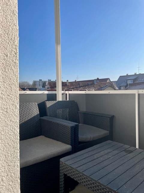 Prenájom bytu 3-izbový 69 m², Stuttgart, Bádensko-Wurttembersko Prenájom bytu 3-izbový 69 m², Stuttgart, Bádensko-Wurttembersko