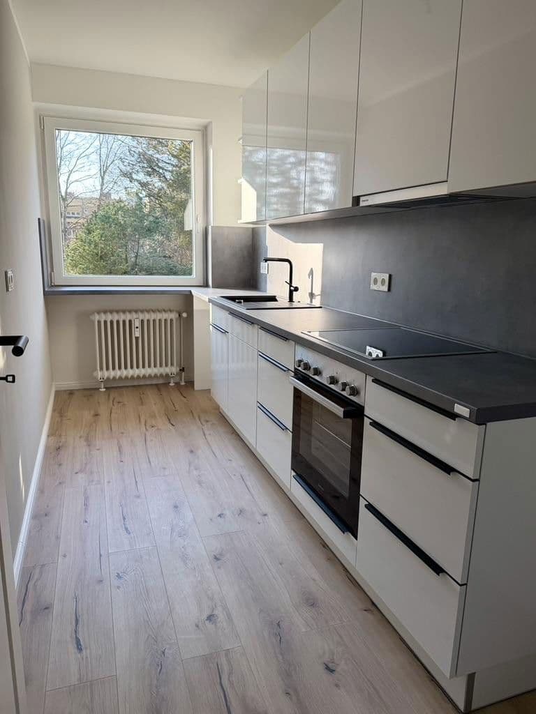 Predaj bytu 2-izbový 62 m², Pinneberger Chausse 37, Hamburg, Hamburg Predaj bytu 2-izbový 62 m², Pinneberger Chausse 37, Hamburg, Hamburg