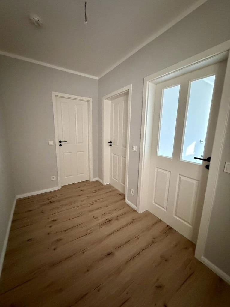 Predaj bytu 2-izbový 62 m², Pinneberger Chausse 37, Hamburg, Hamburg Predaj bytu 2-izbový 62 m², Pinneberger Chausse 37, Hamburg, Hamburg