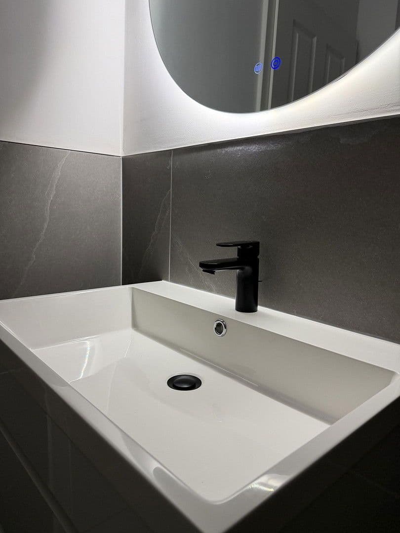 Predaj bytu 2-izbový 62 m², Pinneberger Chausse 37, Hamburg, Hamburg Predaj bytu 2-izbový 62 m², Pinneberger Chausse 37, Hamburg, Hamburg