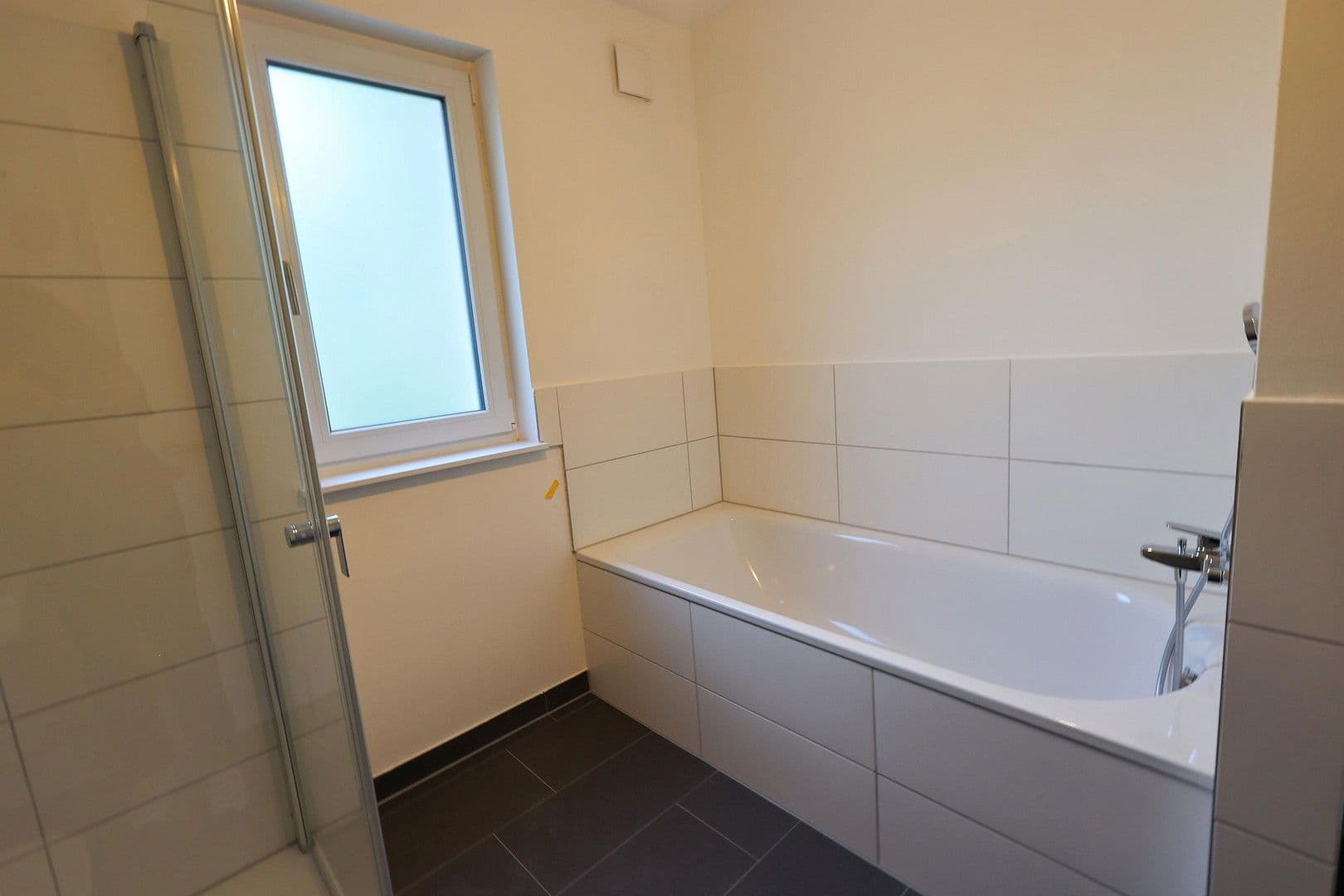 Prenájom bytu 2-izbový 68 m², Goerdelerstraße 33, Offenbach, Hesensko Prenájom bytu 2-izbový 68 m², Goerdelerstraße 33, Offenbach, Hesensko