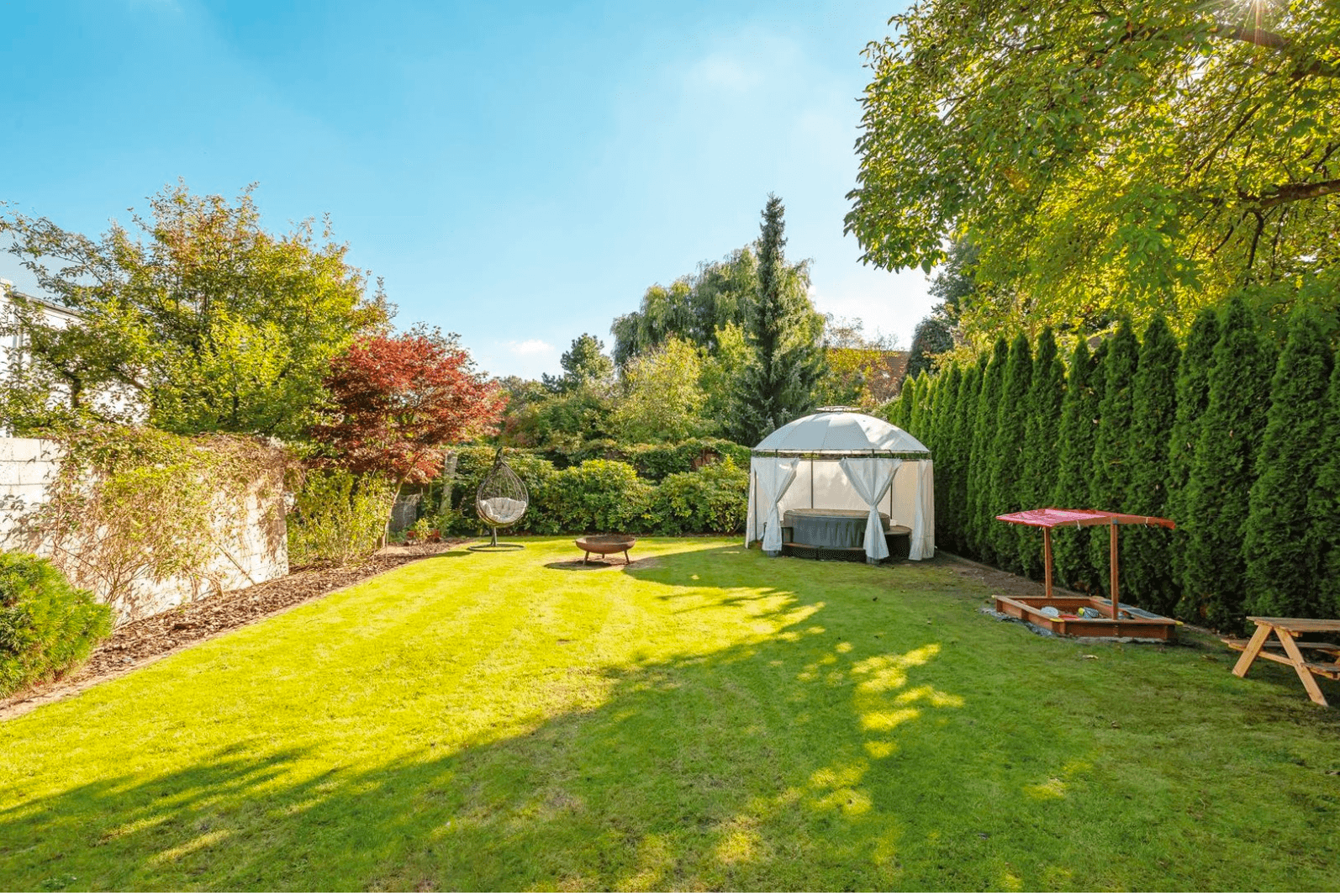 Prenájom domu 136 m², pozemek 483 m², Berlin, Berlín Prenájom domu 136 m², pozemek 483 m², Berlin, Berlín