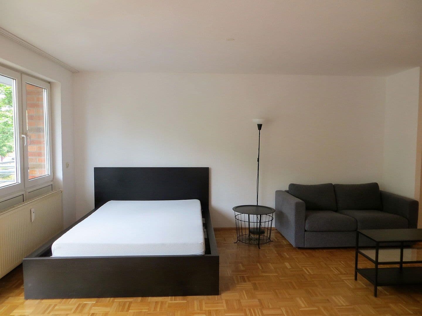 Prenájom bytu 1-izbový 45 m², Böckingstraße 57, Köln, Severné Porýnie - Westfálsko Prenájom bytu 1-izbový 45 m², Böckingstraße 57, Köln, Severné Porýnie - Westfálsko