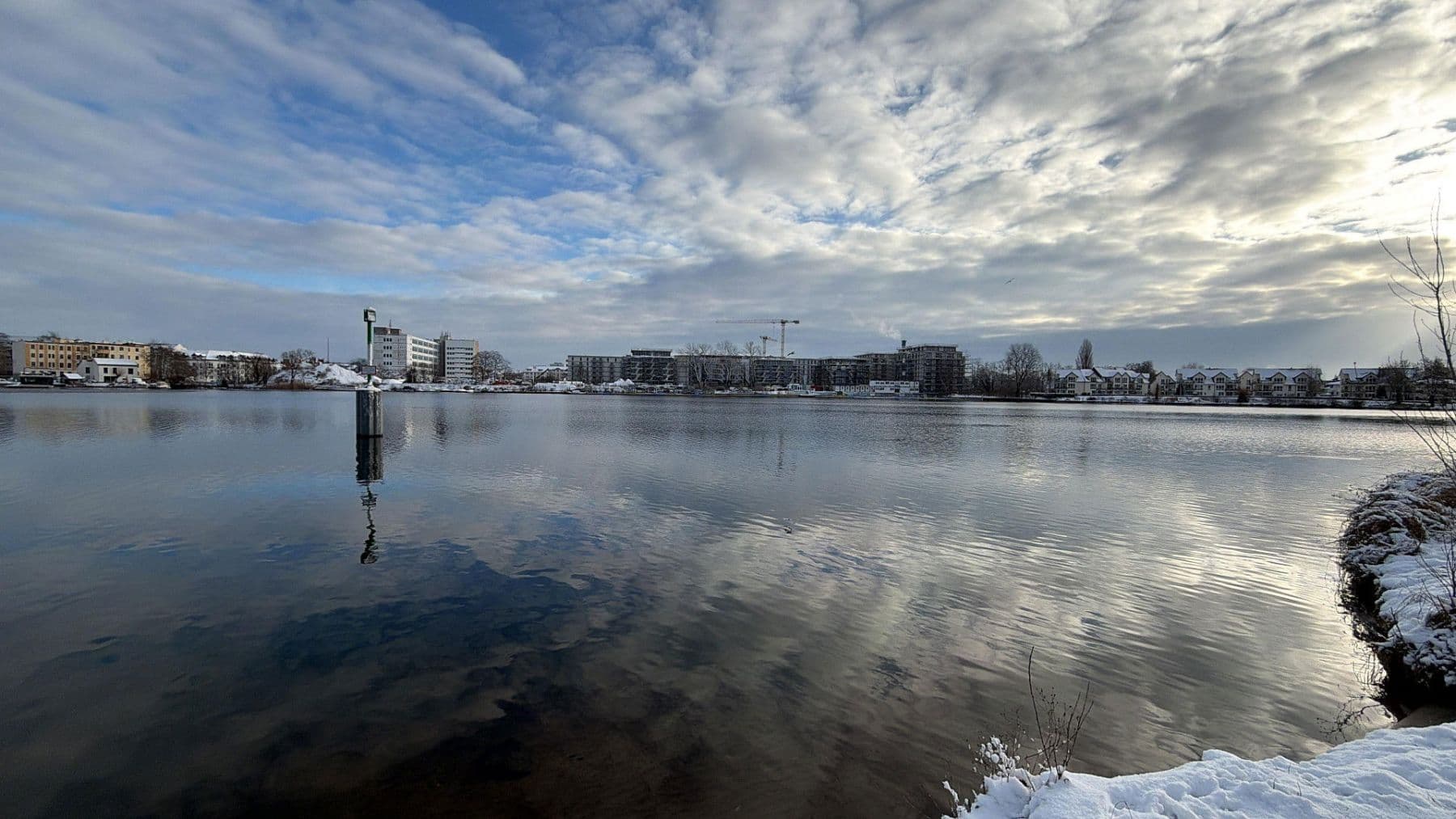 Prenájom bytu 2-izbový 54 m², Berlin, Berlín Prenájom bytu 2-izbový 54 m², Berlin, Berlín