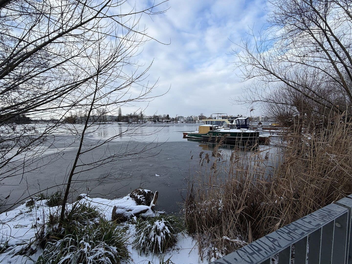Prenájom bytu 2-izbový 58 m², Berlin, Berlín Prenájom bytu 2-izbový 58 m², Berlin, Berlín