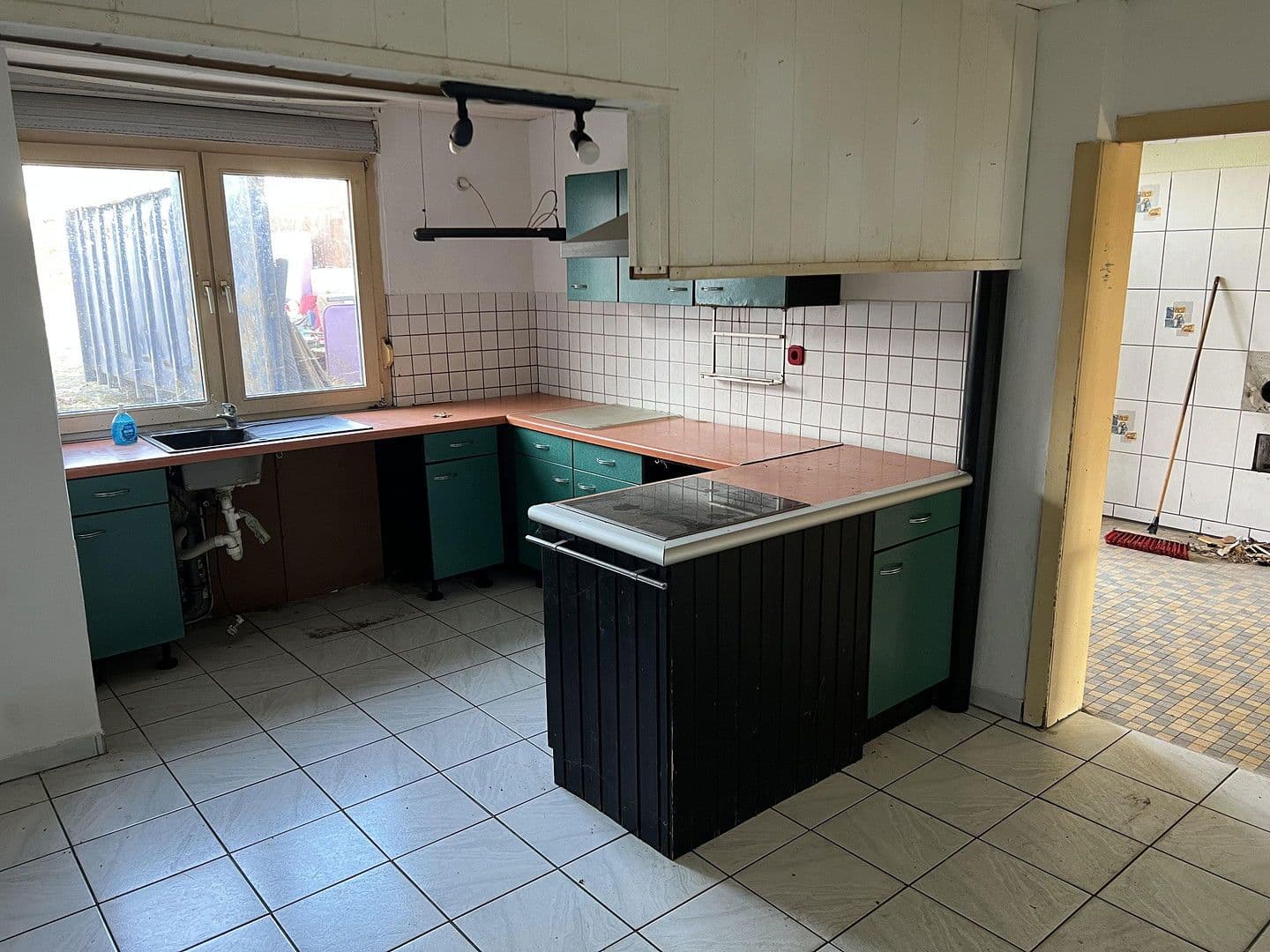 Predaj domu 120 m², pozemek 10.761 m², Meisterstraße 61, Rahden, Severné Porýnie - Westfálsko Predaj domu 120 m², pozemek 10.761 m², Meisterstraße 61, Rahden, Severné Porýnie - Westfálsko