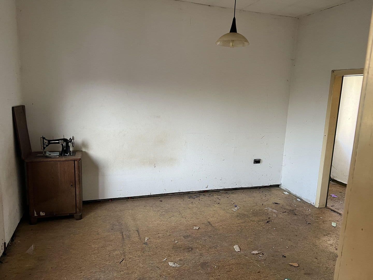 Predaj domu 120 m², pozemek 10.761 m², Meisterstraße 61, Rahden, Severné Porýnie - Westfálsko Predaj domu 120 m², pozemek 10.761 m², Meisterstraße 61, Rahden, Severné Porýnie - Westfálsko