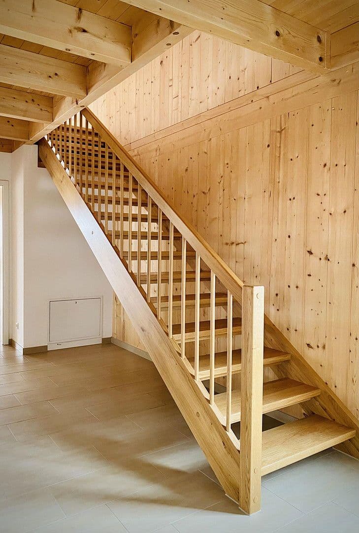 Predaj domu 168 m², pozemek 515 m², Feldkirchen bei München, Bavorsko Predaj domu 168 m², pozemek 515 m², Feldkirchen bei München, Bavorsko