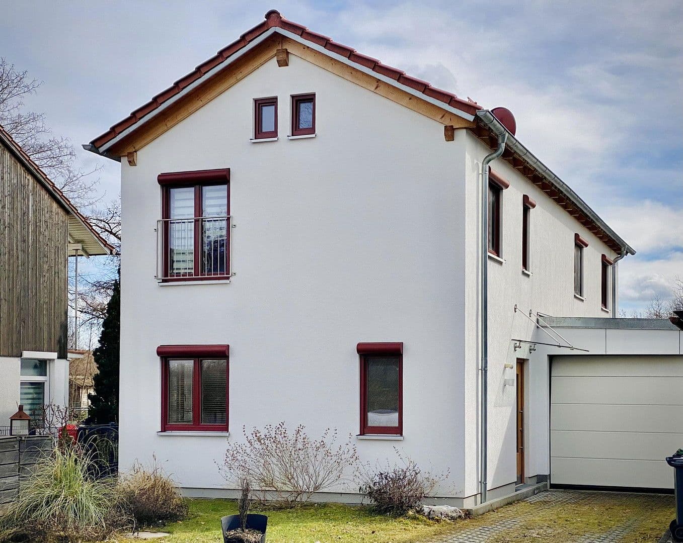 Predaj domu 168 m², pozemek 515 m², Feldkirchen bei München, Bavorsko Predaj domu 168 m², pozemek 515 m², Feldkirchen bei München, Bavorsko