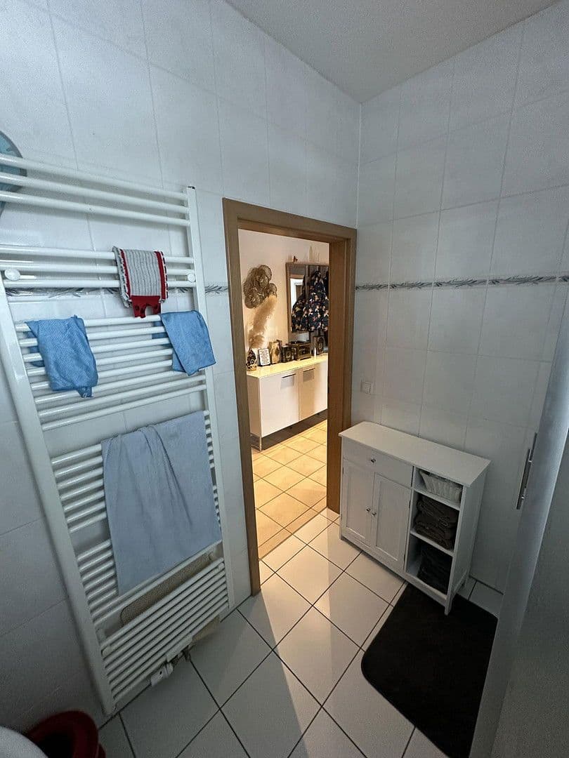 Predaj bytu 3-izbový 89 m², Neuenhaus, Dolné Sasko Predaj bytu 3-izbový 89 m², Neuenhaus, Dolné Sasko