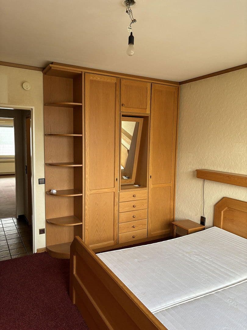 Predaj bytu 3-izbový 75 m², Kerpen, Severné Porýnie - Westfálsko Predaj bytu 3-izbový 75 m², Kerpen, Severné Porýnie - Westfálsko