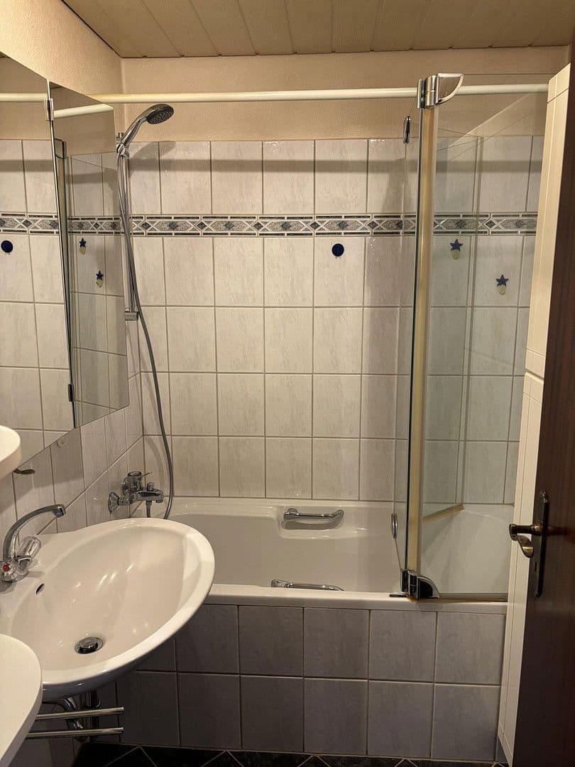 Predaj bytu 3-izbový 75 m², Kerpen, Severné Porýnie - Westfálsko Predaj bytu 3-izbový 75 m², Kerpen, Severné Porýnie - Westfálsko