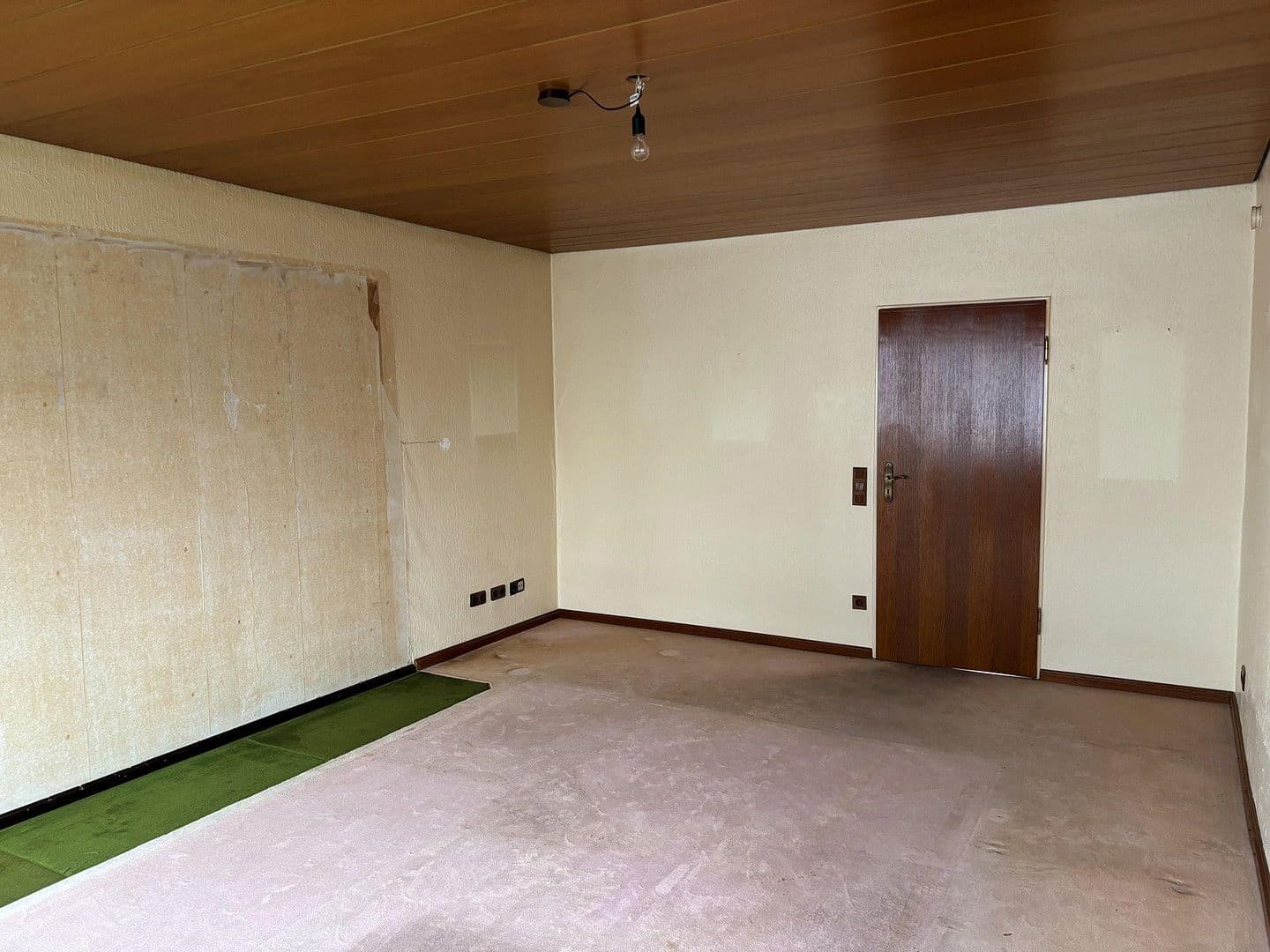 Predaj bytu 3-izbový 75 m², Kerpen, Severné Porýnie - Westfálsko Predaj bytu 3-izbový 75 m², Kerpen, Severné Porýnie - Westfálsko