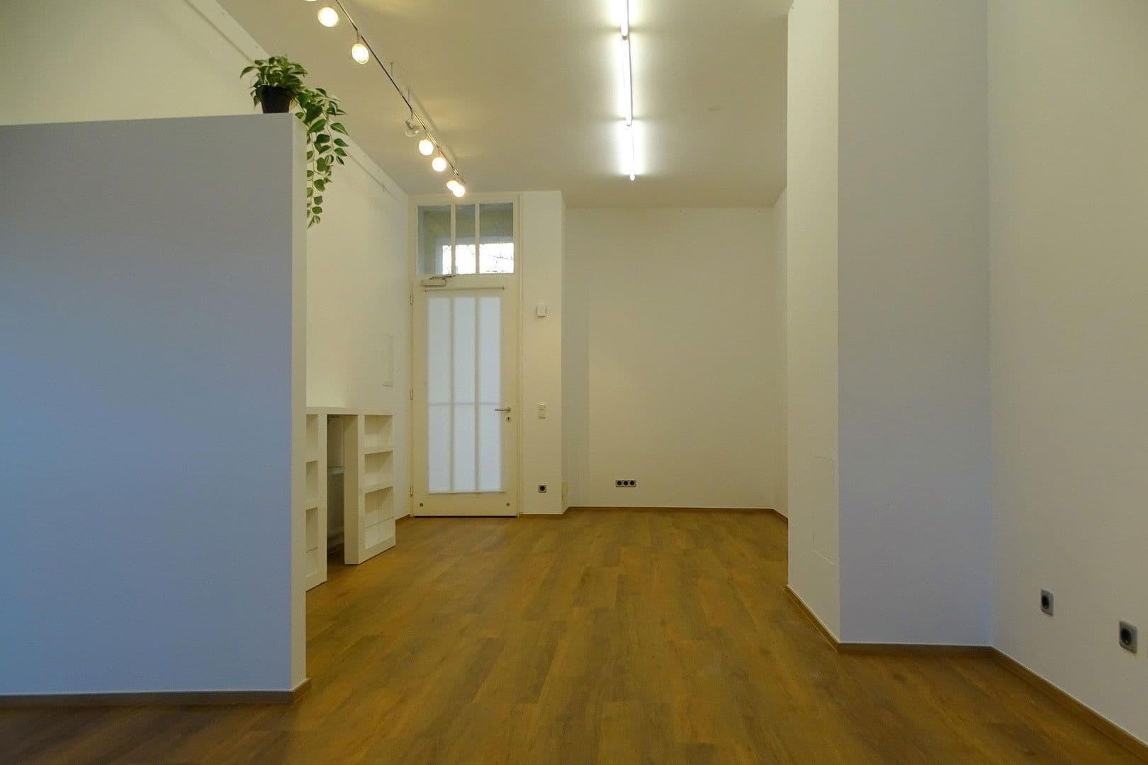 Prenájom kancelárie 52 m², München, Bavorsko Prenájom kancelárie 52 m², München, Bavorsko