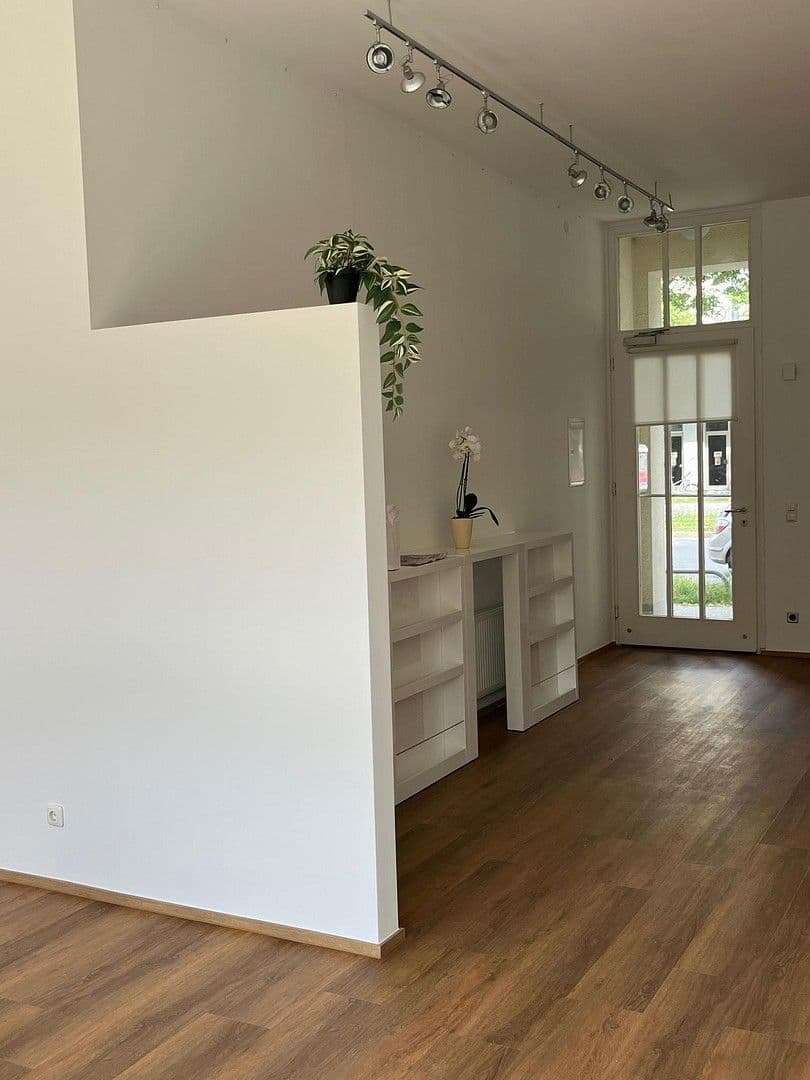 Prenájom kancelárie 52 m², München, Bavorsko Prenájom kancelárie 52 m², München, Bavorsko