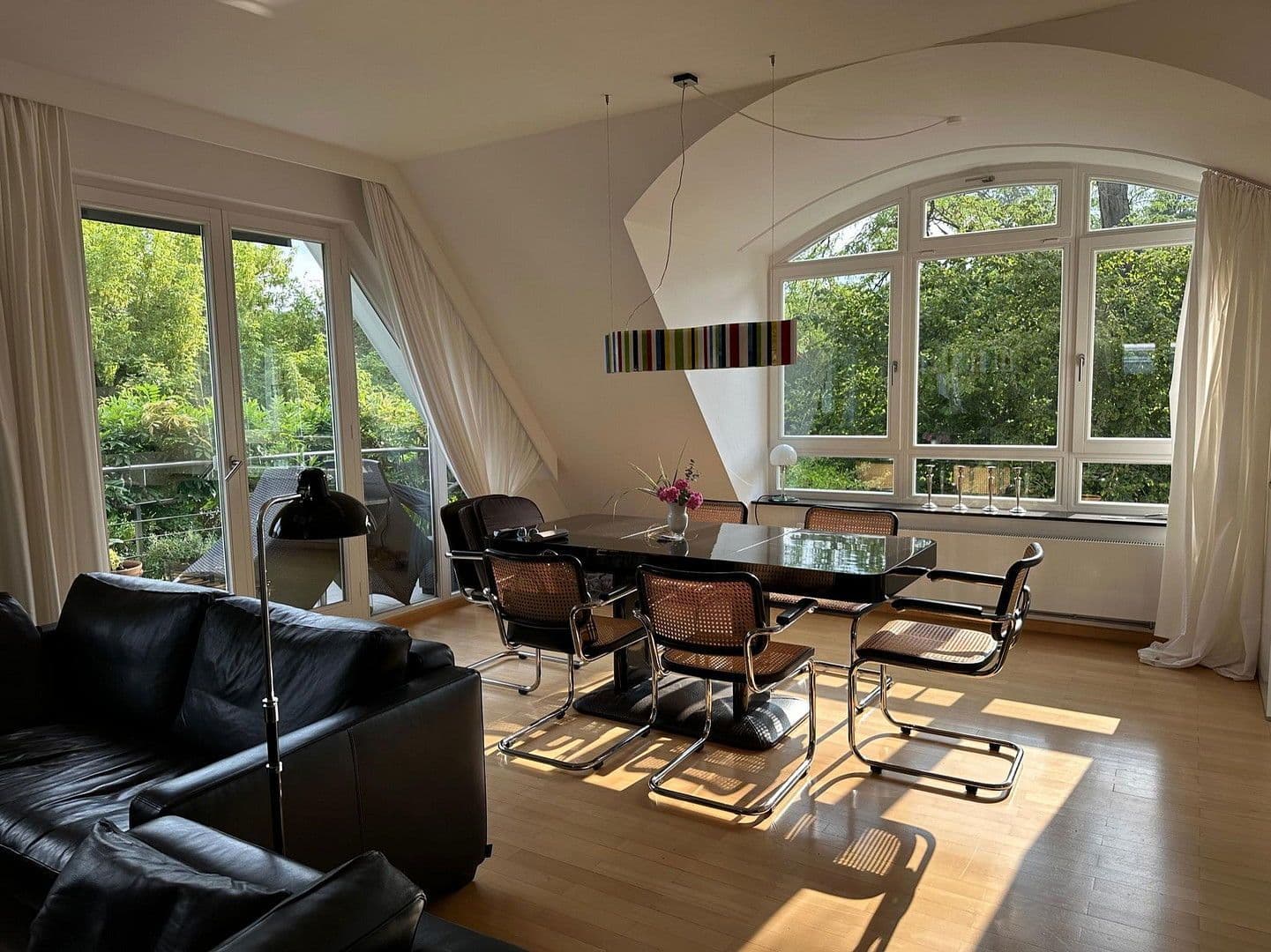 Predaj bytu 4-izbový 142 m², Berlin, Berlín Predaj bytu 4-izbový 142 m², Berlin, Berlín