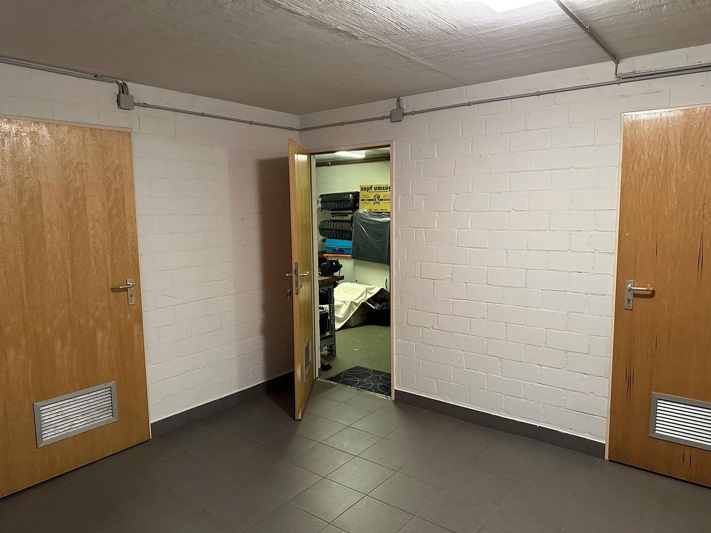 Predaj bytu 4-izbový 142 m², Berlin, Berlín Predaj bytu 4-izbový 142 m², Berlin, Berlín