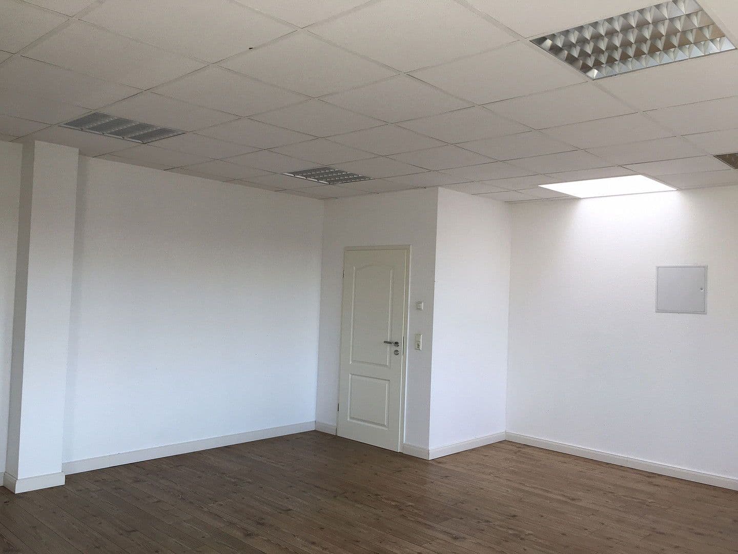 Prenájom kancelárie 250 m², Waldhofstr. 19, Ellerbek, Šlezvicko-Holštajnsko Prenájom kancelárie 250 m², Waldhofstr. 19, Ellerbek, Šlezvicko-Holštajnsko