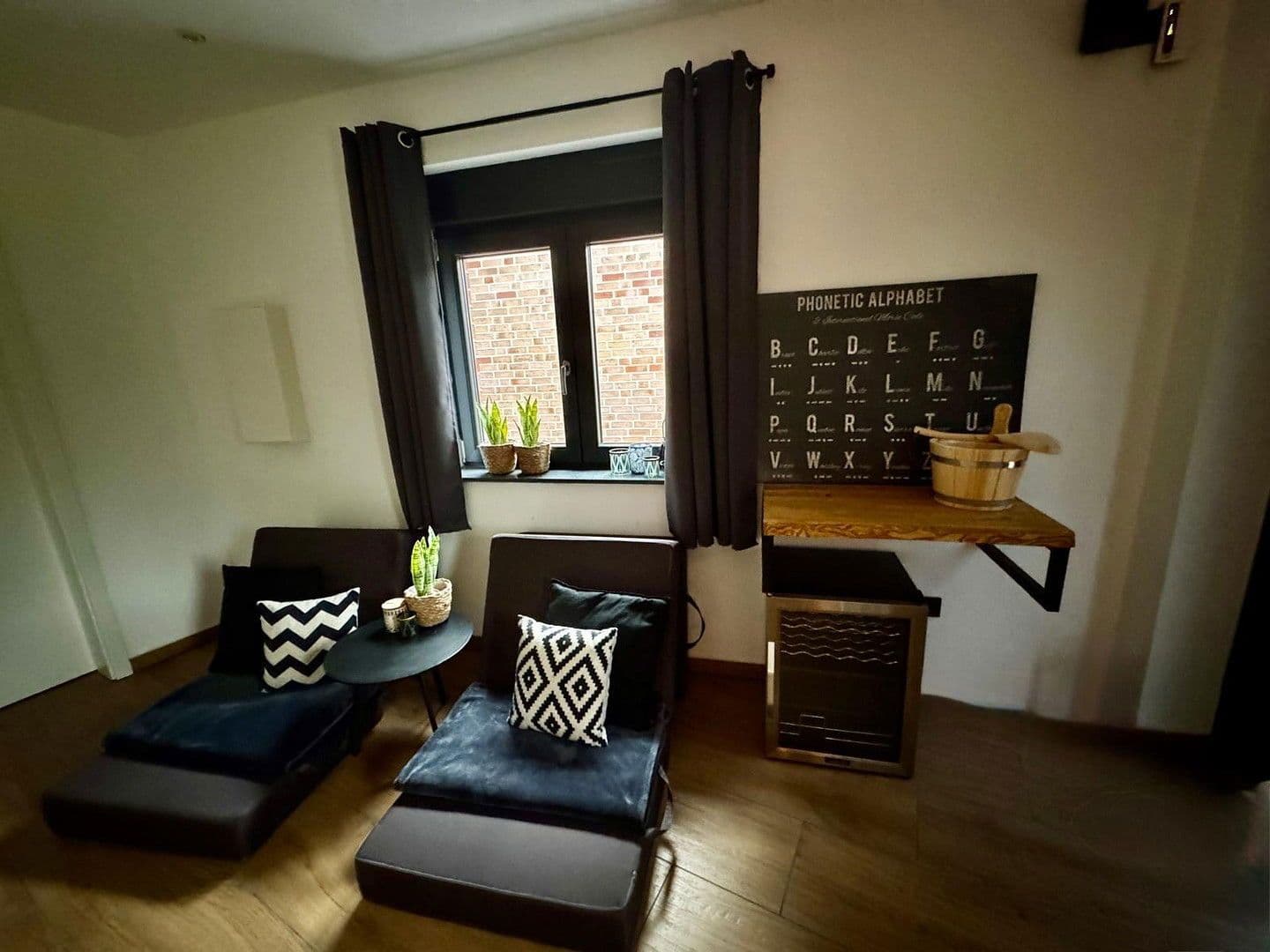 Predaj domu 144 m², pozemek 694 m², Delmenhorst, Dolné Sasko Predaj domu 144 m², pozemek 694 m², Delmenhorst, Dolné Sasko