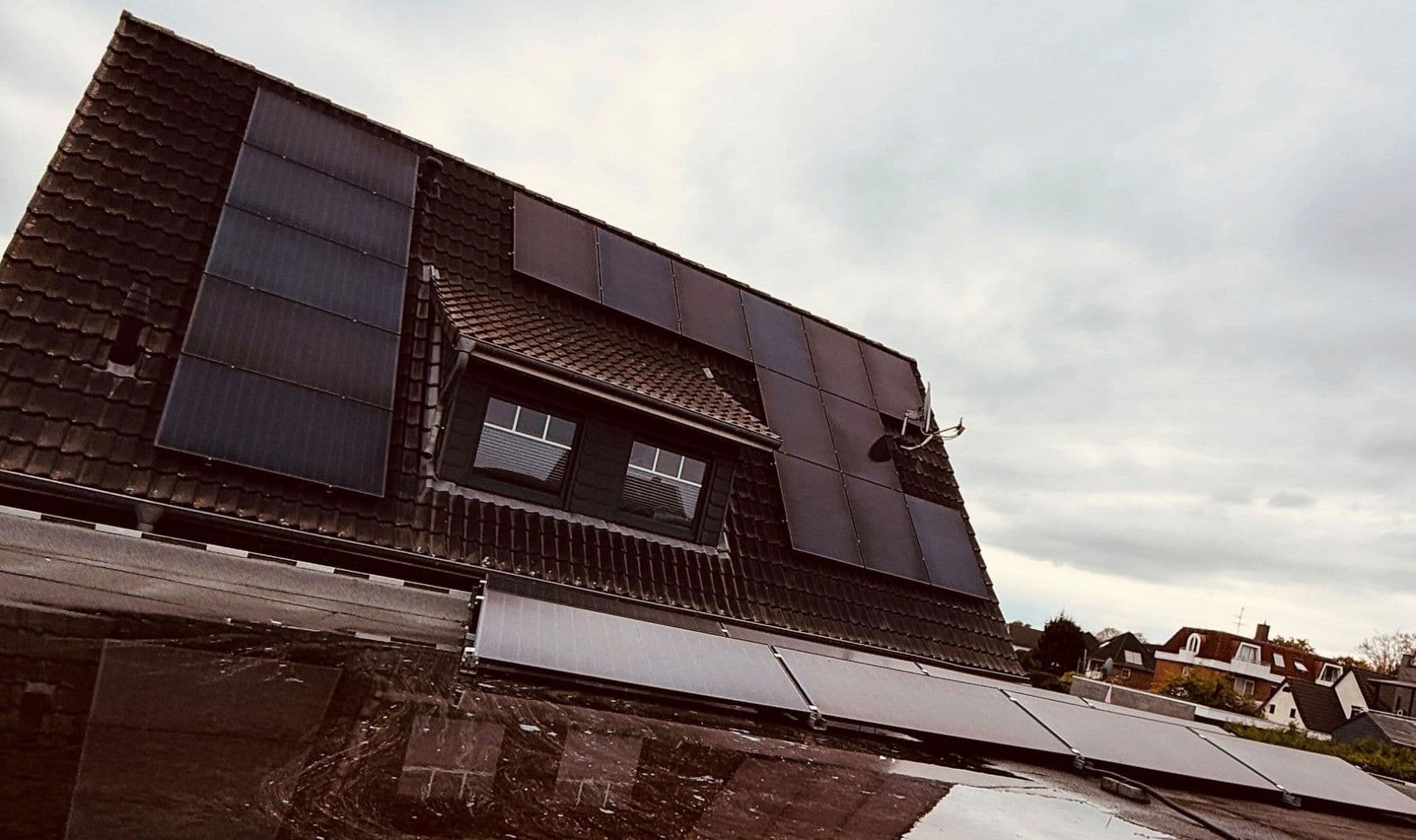 Predaj domu 144 m², pozemek 694 m², Delmenhorst, Dolné Sasko Predaj domu 144 m², pozemek 694 m², Delmenhorst, Dolné Sasko