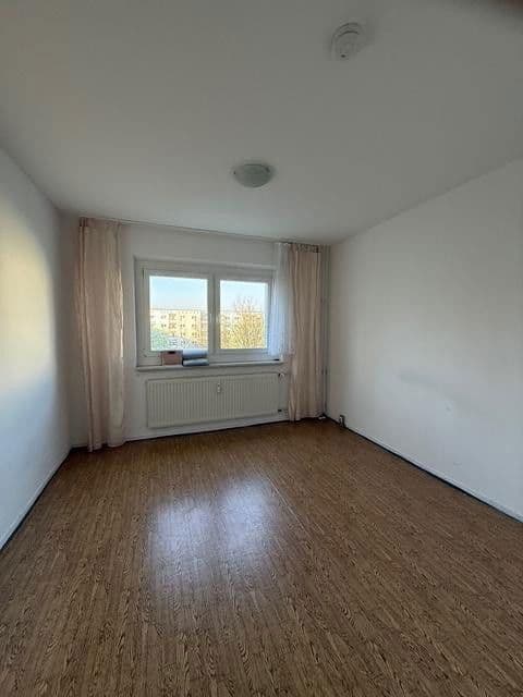 Predaj bytu 3-izbový 60 m², Berlin, Berlín Predaj bytu 3-izbový 60 m², Berlin, Berlín