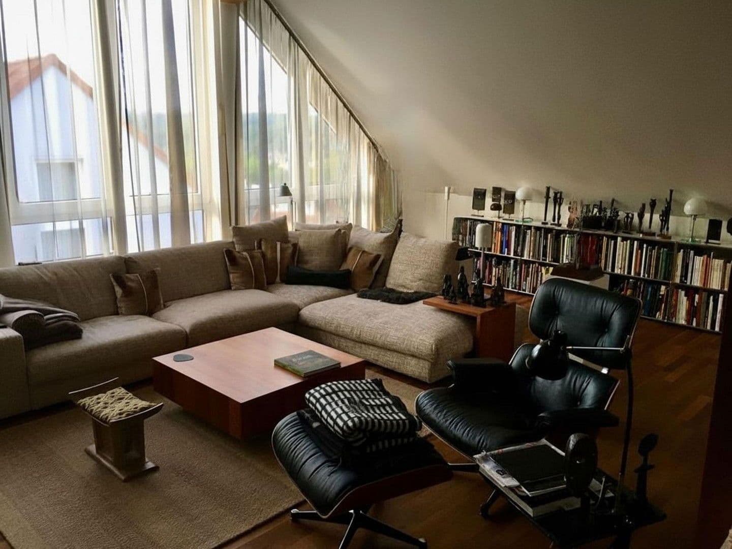 Predaj bytu 5-izbový 143 m², Essen, Severné Porýnie - Westfálsko Predaj bytu 5-izbový 143 m², Essen, Severné Porýnie - Westfálsko