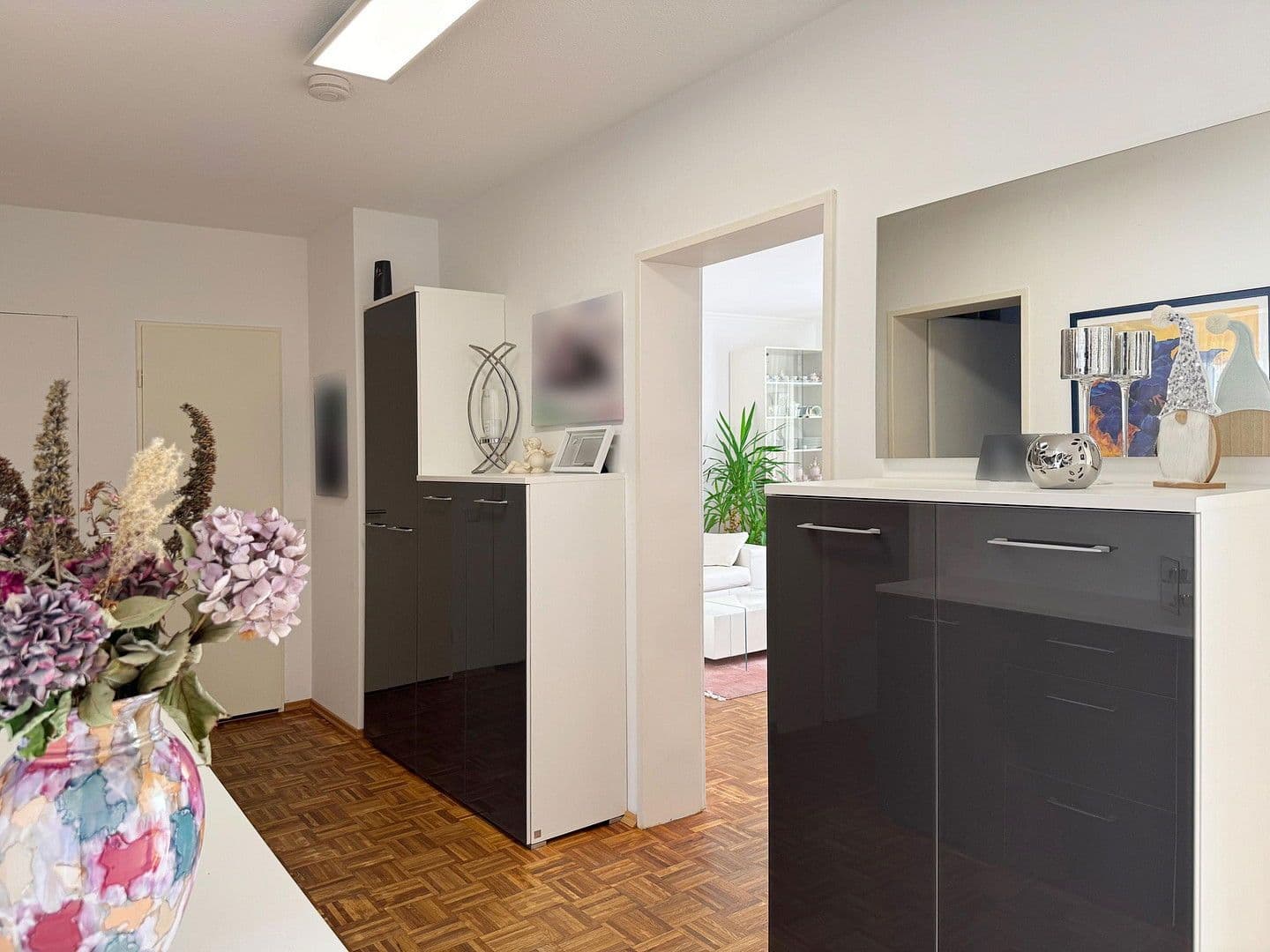 Predaj bytu 3-izbový 82 m², Gräfrather Straße 17, Solingen, Severné Porýnie - Westfálsko Predaj bytu 3-izbový 82 m², Gräfrather Straße 17, Solingen, Severné Porýnie - Westfálsko