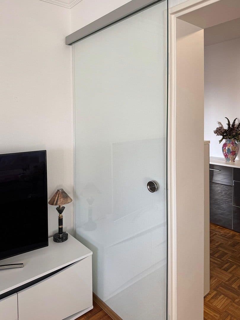 Predaj bytu 3-izbový 82 m², Gräfrather Straße 17, Solingen, Severné Porýnie - Westfálsko Predaj bytu 3-izbový 82 m², Gräfrather Straße 17, Solingen, Severné Porýnie - Westfálsko