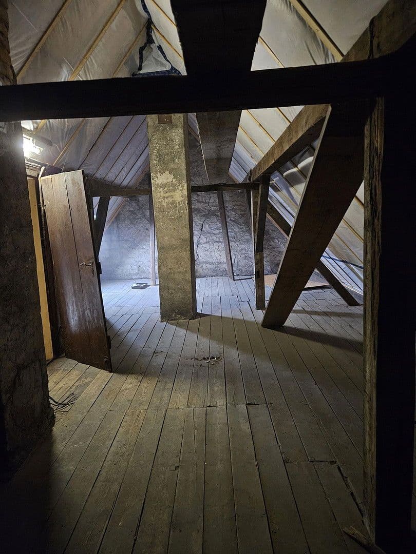 Predaj domu 206 m², pozemek 280 m², Ludwigshafen, Porýnie-Falcko Predaj domu 206 m², pozemek 280 m², Ludwigshafen, Porýnie-Falcko