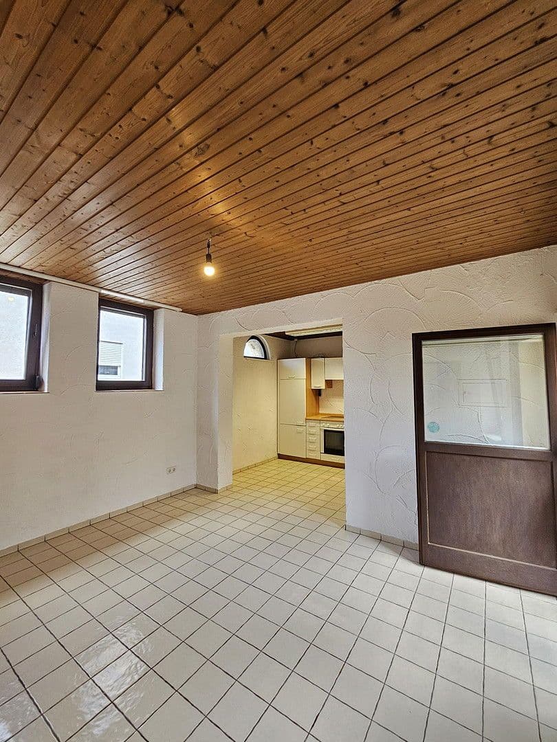 Predaj domu 206 m², pozemek 280 m², Ludwigshafen, Porýnie-Falcko Predaj domu 206 m², pozemek 280 m², Ludwigshafen, Porýnie-Falcko