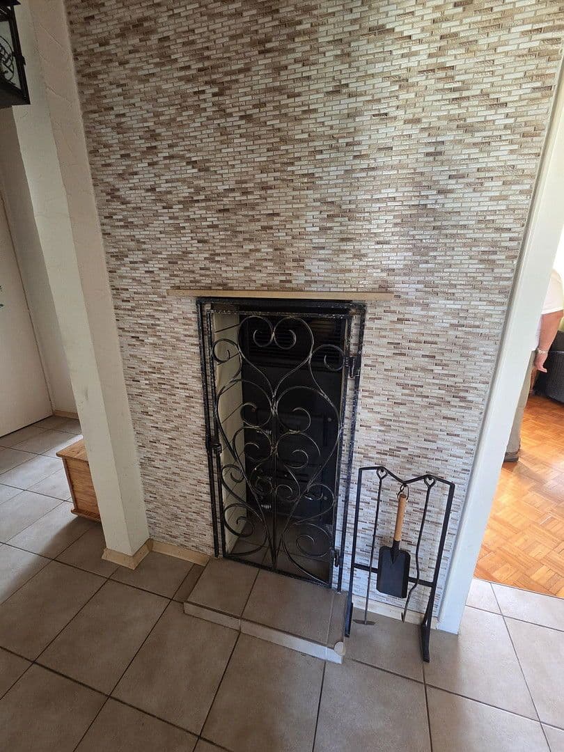 Prenájom bytu 3-izbový 72 m², Lauterburgstr. 11a, Coburg, Bavorsko Prenájom bytu 3-izbový 72 m², Lauterburgstr. 11a, Coburg, Bavorsko