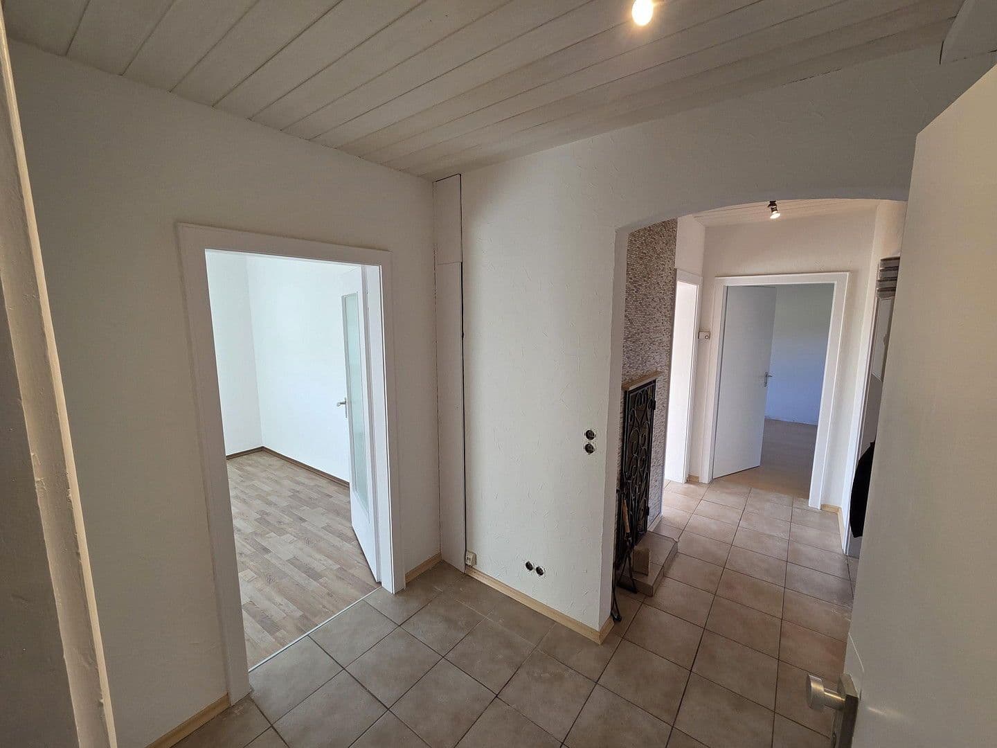 Prenájom bytu 3-izbový 72 m², Lauterburgstr. 11a, Coburg, Bavorsko Prenájom bytu 3-izbový 72 m², Lauterburgstr. 11a, Coburg, Bavorsko