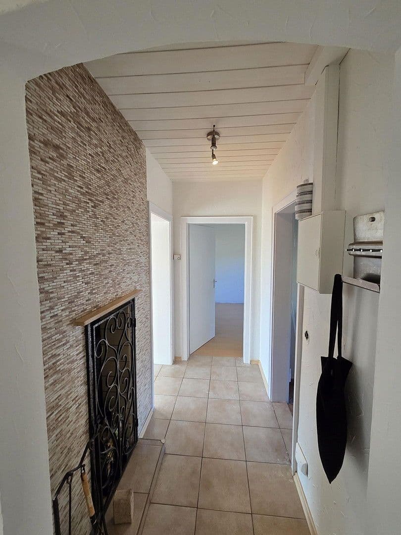 Prenájom bytu 3-izbový 72 m², Lauterburgstr. 11a, Coburg, Bavorsko Prenájom bytu 3-izbový 72 m², Lauterburgstr. 11a, Coburg, Bavorsko