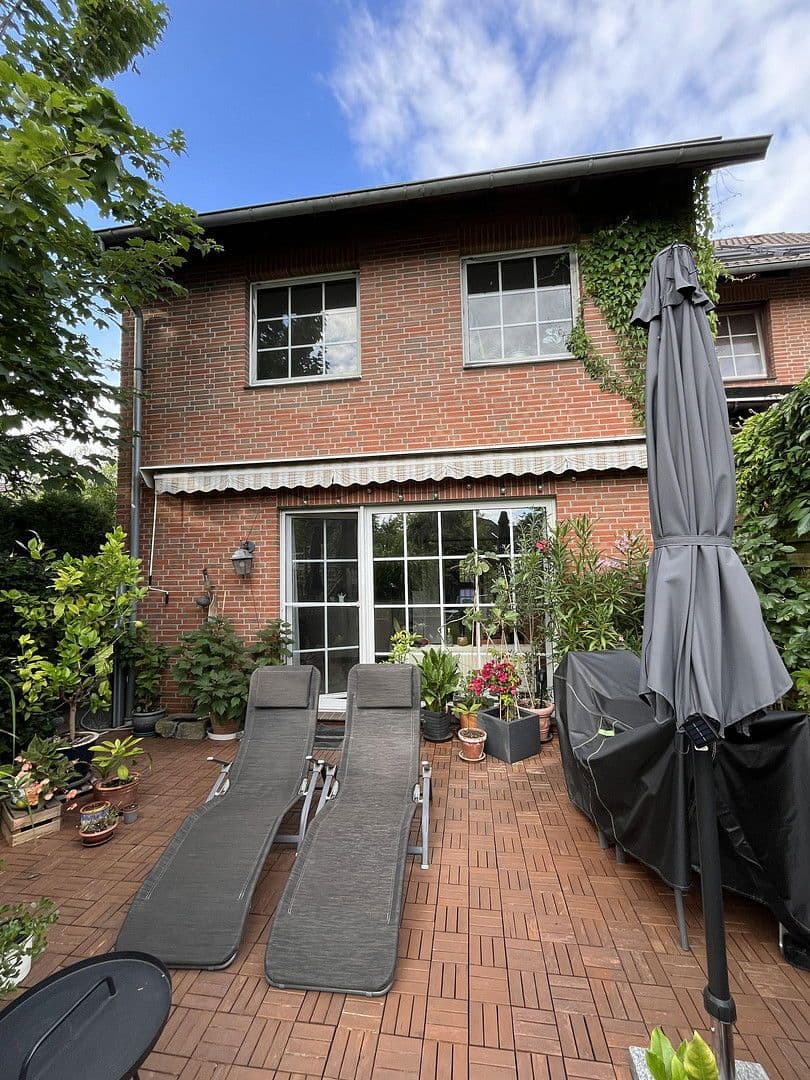 Predaj domu 130 m², pozemek 335 m², Lehrte, Dolné Sasko Predaj domu 130 m², pozemek 335 m², Lehrte, Dolné Sasko