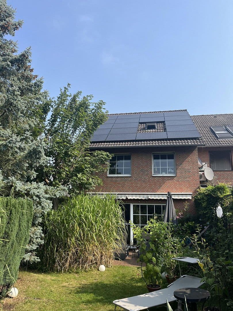 Predaj domu 130 m², pozemek 335 m², Lehrte, Dolné Sasko Predaj domu 130 m², pozemek 335 m², Lehrte, Dolné Sasko